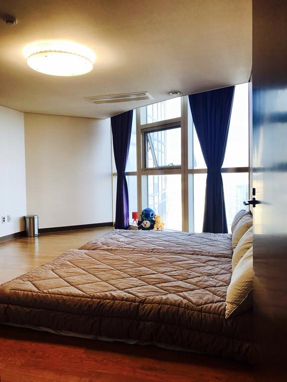 Ferienwohnung Haeundae Ocean Bridge Penthouse Busan Exterior foto